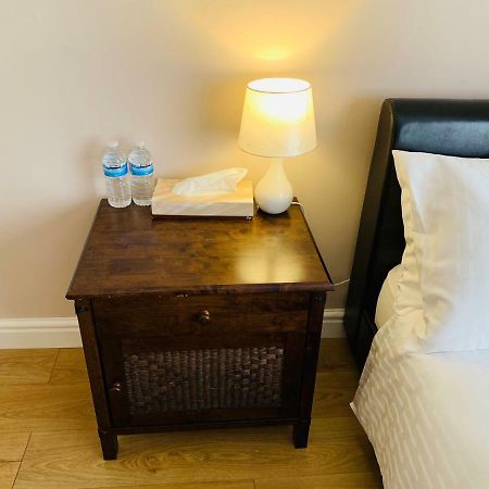 Housefield Stay Bucknall  Buitenkant foto